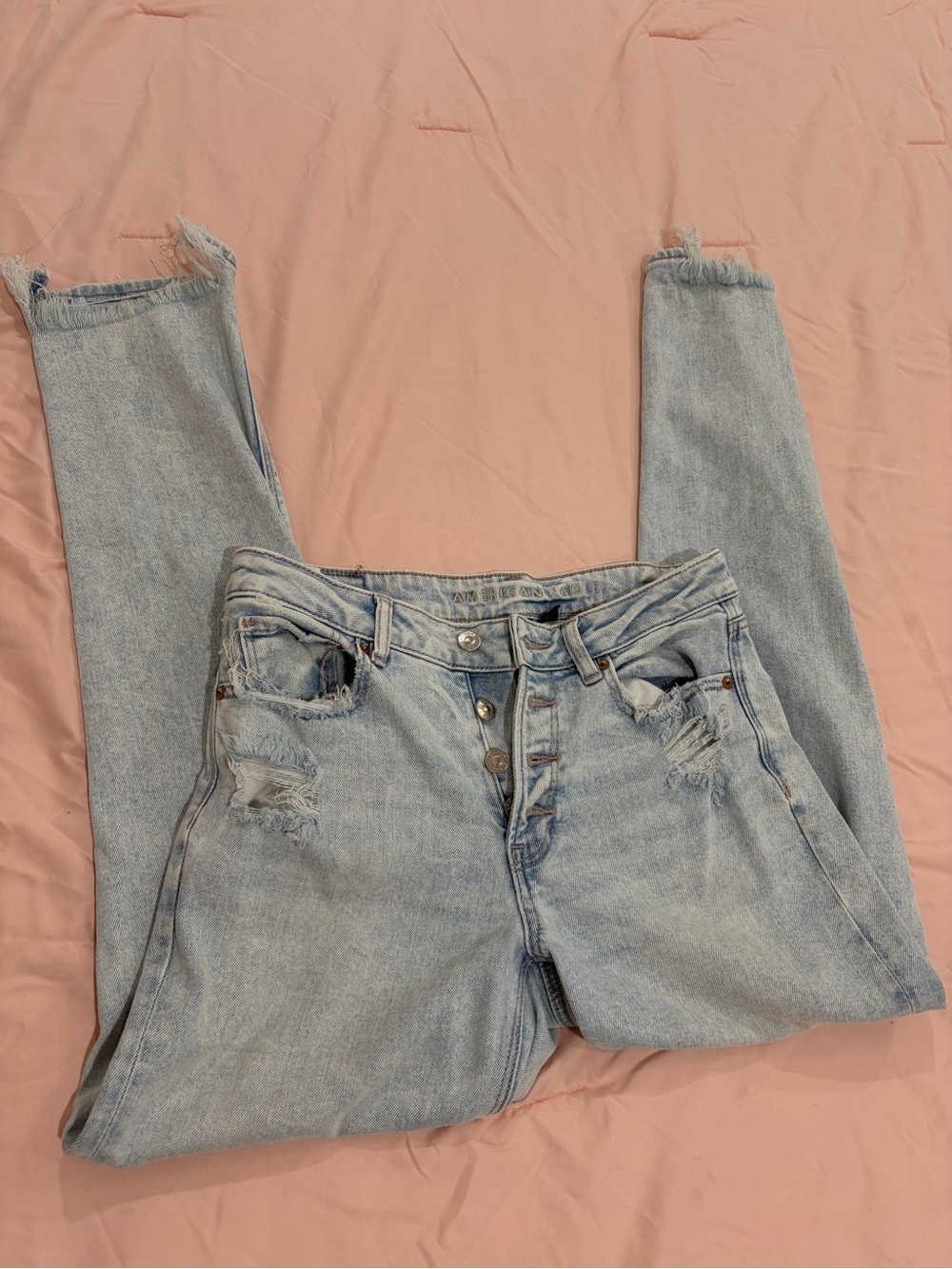 American Eagle Outfitters Light Wash Distressed Straight Leg Jeans